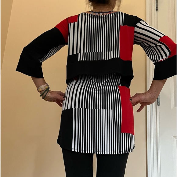 Tunic, Eva Varro - Picture 2 of 4